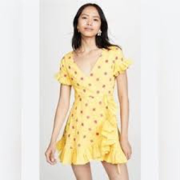 Mochi art of embroidery Yellow Floral Wrap dress 💯 Linen Large - Picture 1 of 7